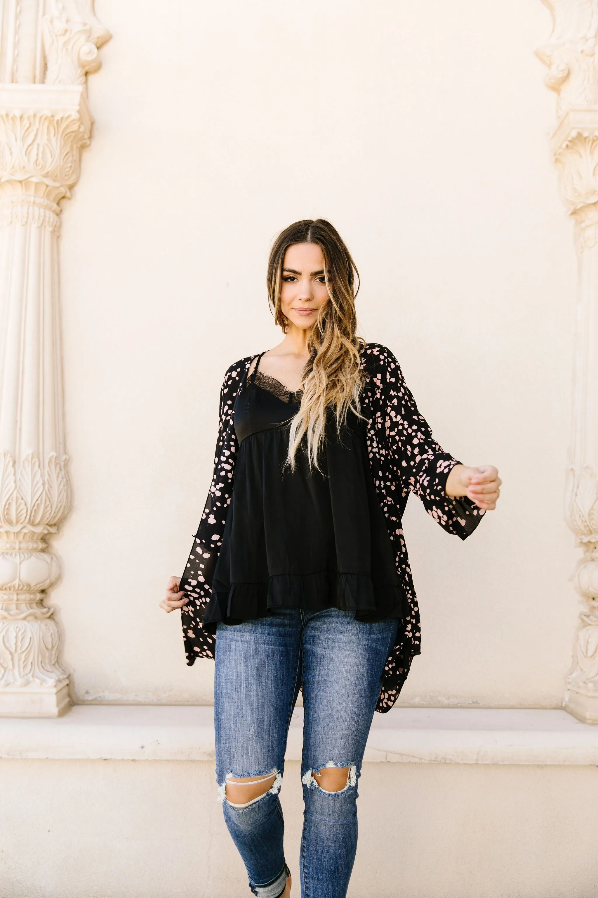 Clusters Cardigan In Black