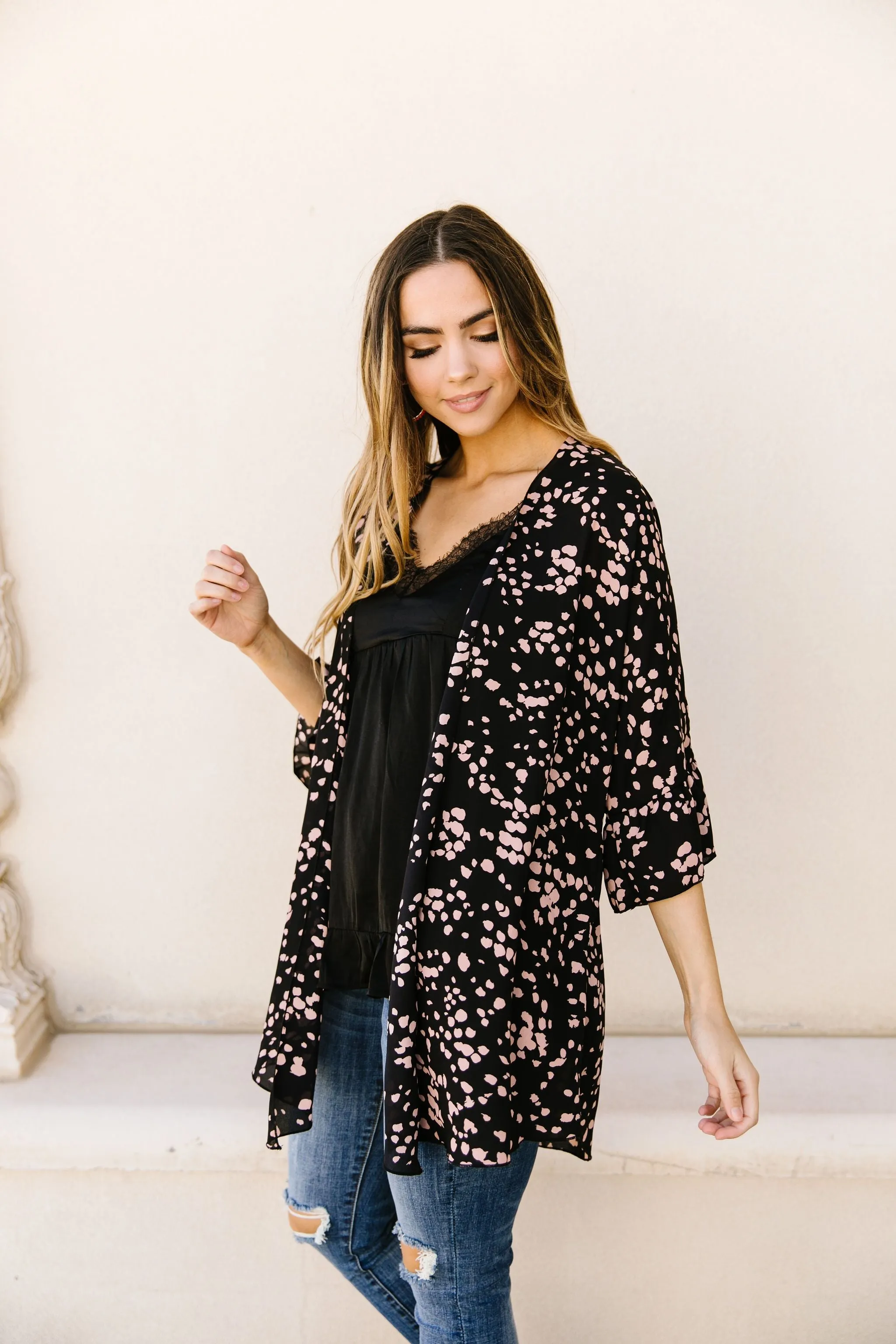 Clusters Cardigan In Black