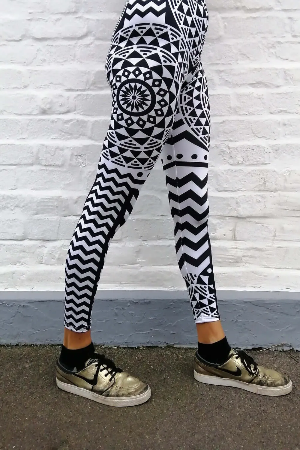 Daze Craze Pattern Festival Leggings