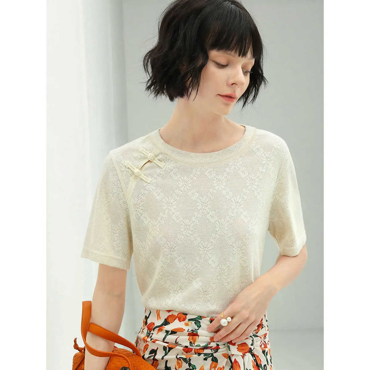 Floral Shoulder Knot Knitted Ivory Tee