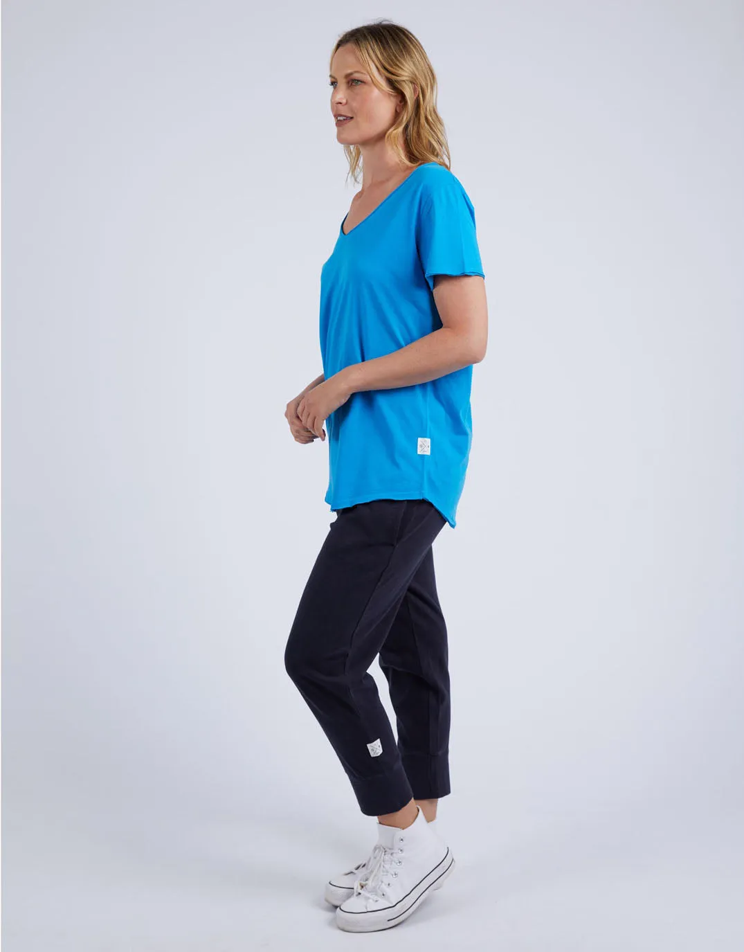 Fundamental Vee Tee - Ibiza Blue