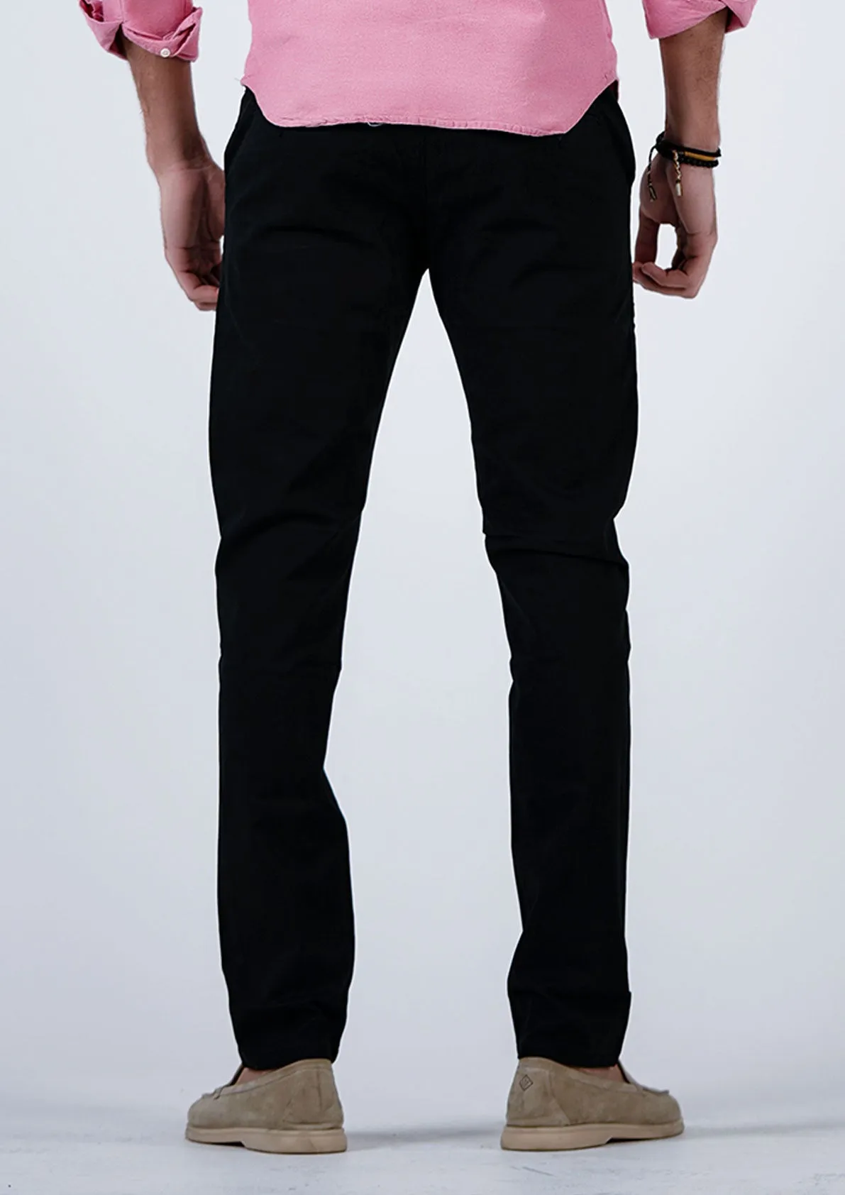 Solid Chinos with Pockets and Button Closure - Essential Everyday Black